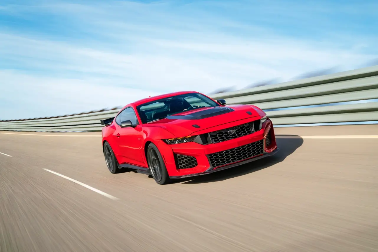 Ford Mustang Dark Horse SC V8 2026