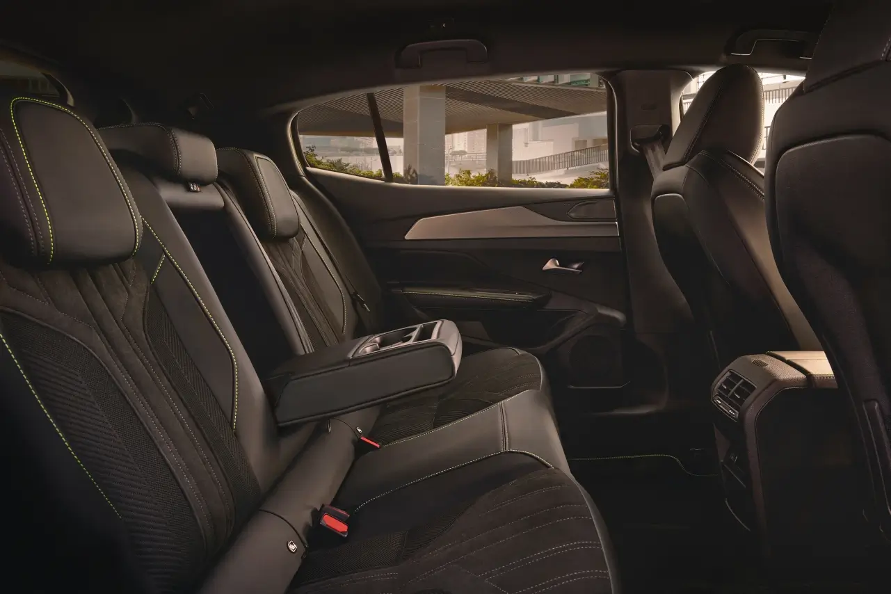 Nouvelle Peugeot 408 restylée 2026