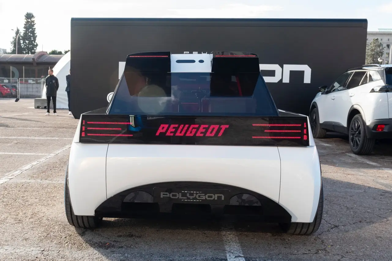 Peugeot Polygon Concept