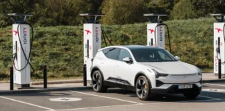 Assurance auto 2026 : les voitures électriques désormais plus chères à couvrir que les thermiques en France Polestar 3 2026