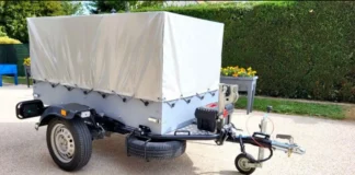 Bâche sur mesure pour remorque bagagère