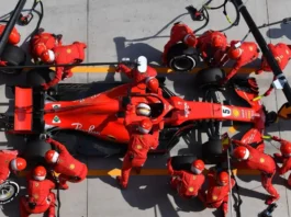 L’esprit paddock en entreprise : ce que la F1 et l’Endurance nous apprennent sur la performance Comment les leçons du sport automobile illuminent les entreprises modernes