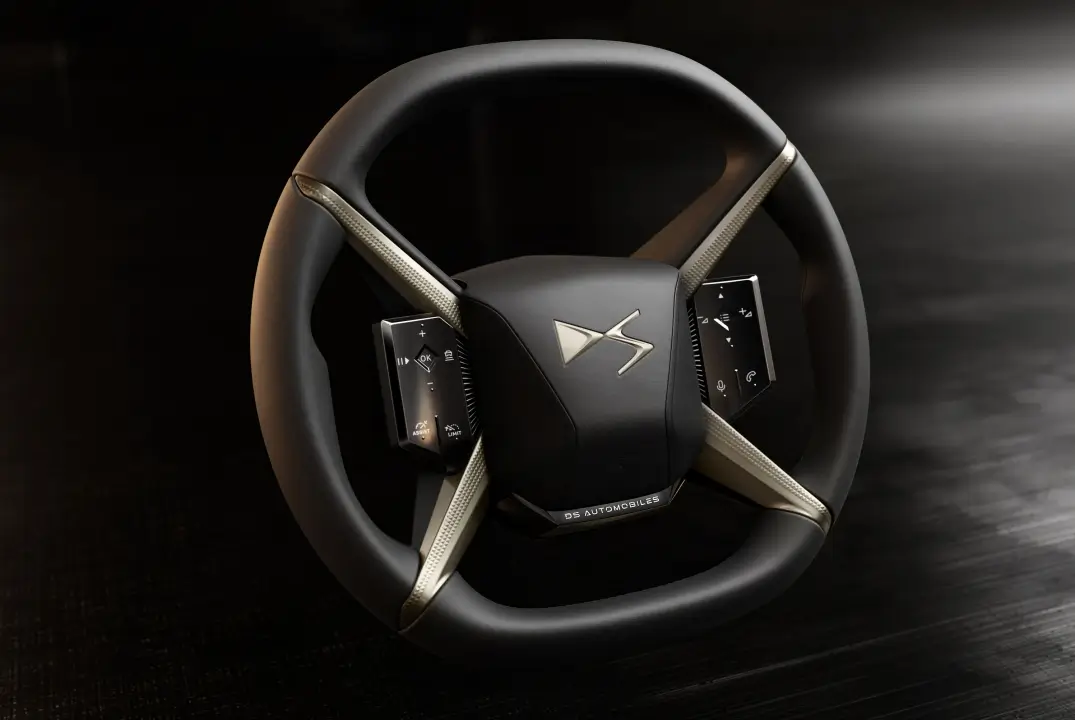 DS N°7 2026 - VOLAN _NOIR BASALT