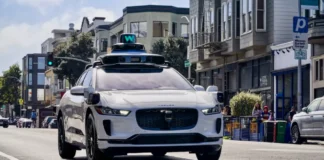 Robotaxi WAYMO