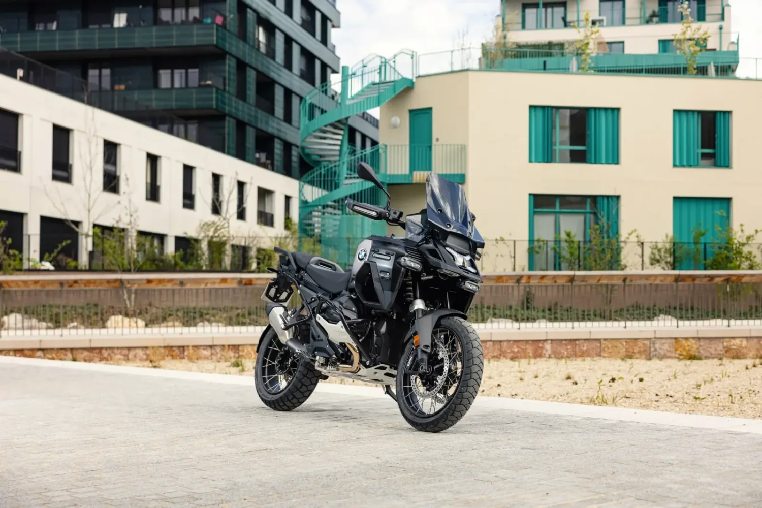 BMW R 1300 GS Adventure Dark Edition