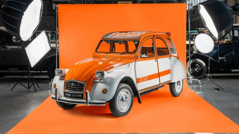 Citroën célèbre les 50 ans de la 2 CV Spot