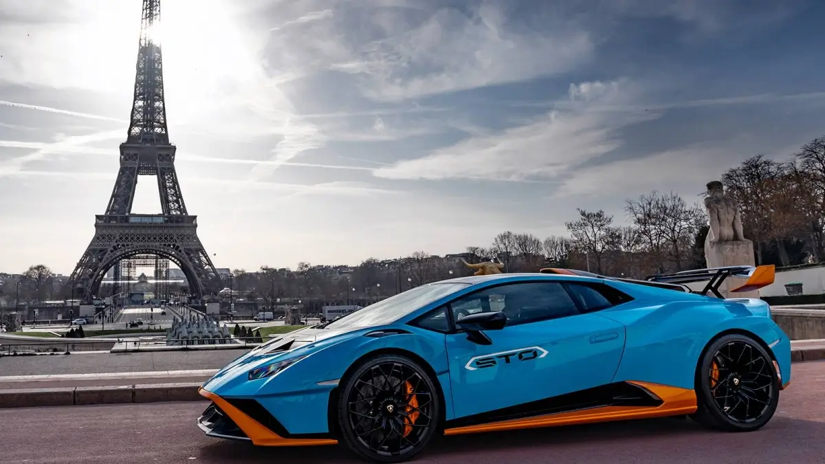 Lamborghini Huracán STO à Paris