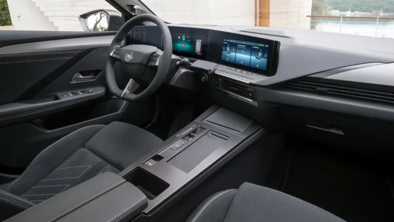 Opel Astra 2026 - intérieur
