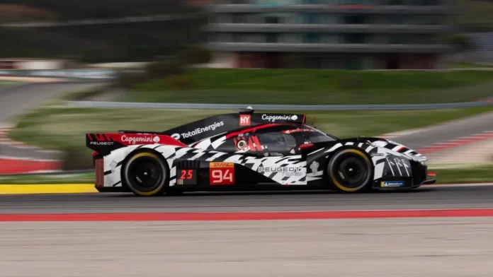 Peugeot lance sa saison avec la 9X8 à Imola