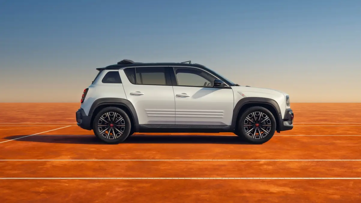 Renault 4 Roland-Garros E-Tech electric