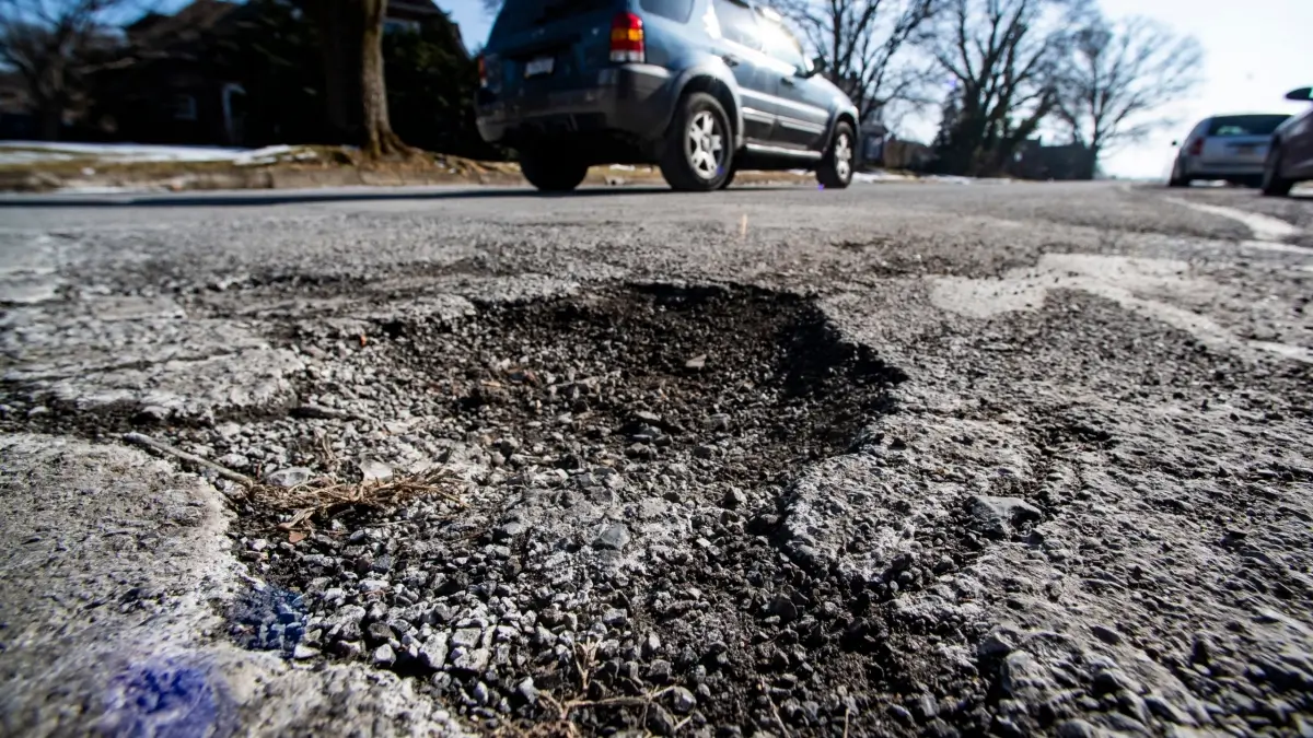 Robotaxis Waymo - une nouvelle arme contre les routes abîmées