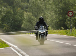 Formation au permis moto A : un moyen de maximiser ses chances au permis ? Formation au permis moto A : un moyen de maximiser ses chances au permis ?