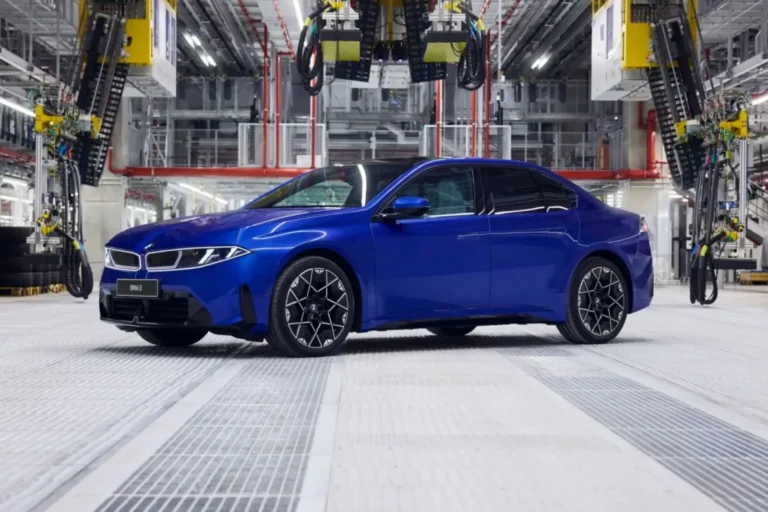 BMW 3