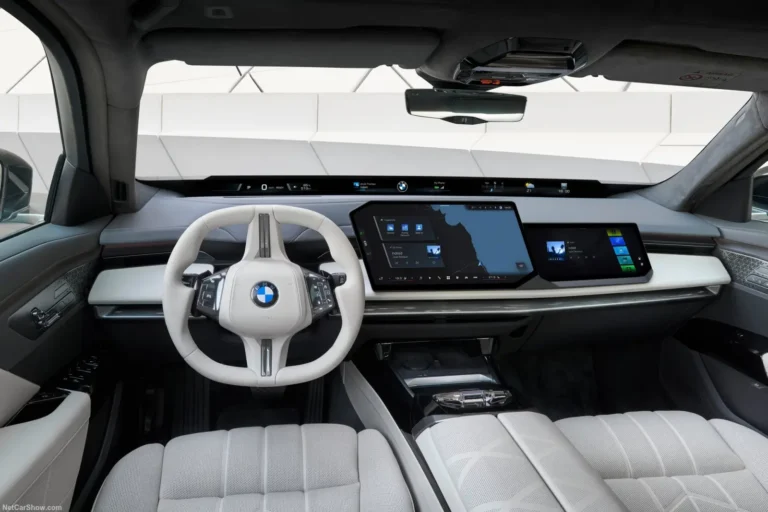 BMW 7 Series 2027