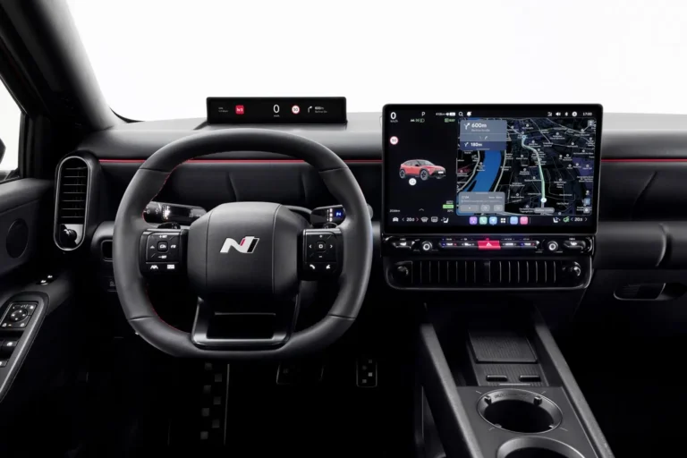 Hyundai Pleos Connect