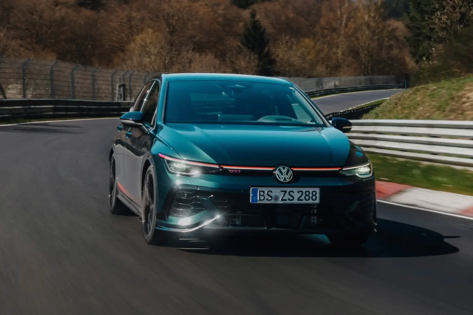 Volkswagen Golf GTI Edition 50 au Nürburgring