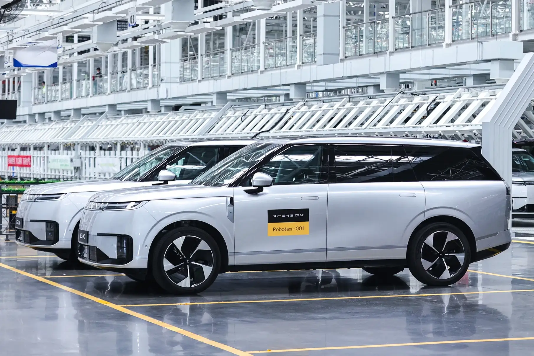 Xpeng robotaxi GX L4
