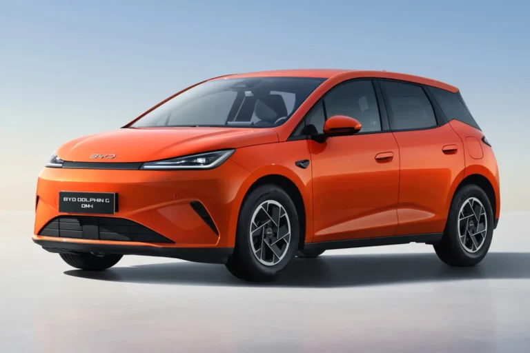 BYD Dolphin G DM-i