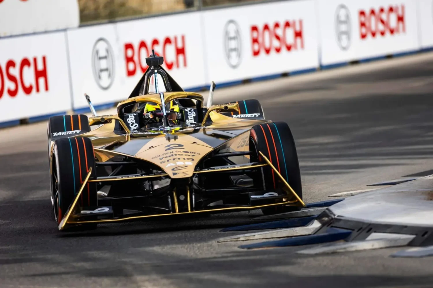 Formule E : Parti 19e, Günther signe une remontée spectaculaire et offre un top 5 à DS Automobiles DS Automobiles Sanya Formule E