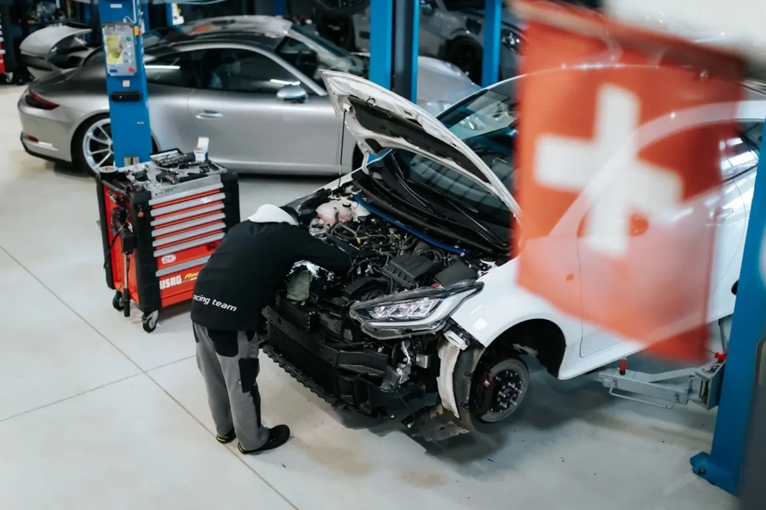 Entretien voiture : quand intervenir et comment choisir le bon garage ? Garage suisse mecano