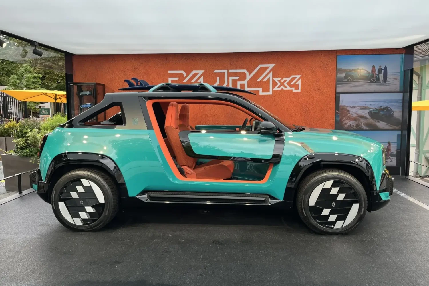Renault 4 JP4x4 Concept - Roland Garros