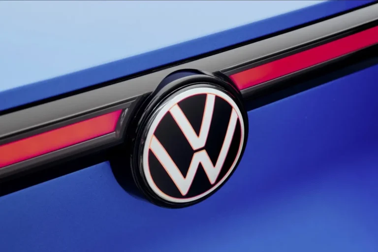 Face à la Chine, Volkswagen réclame un changement de stratégie de l’Union européenne Volkswagen tire la sonnette d'alarme face aux constructeurs chinois en Europe