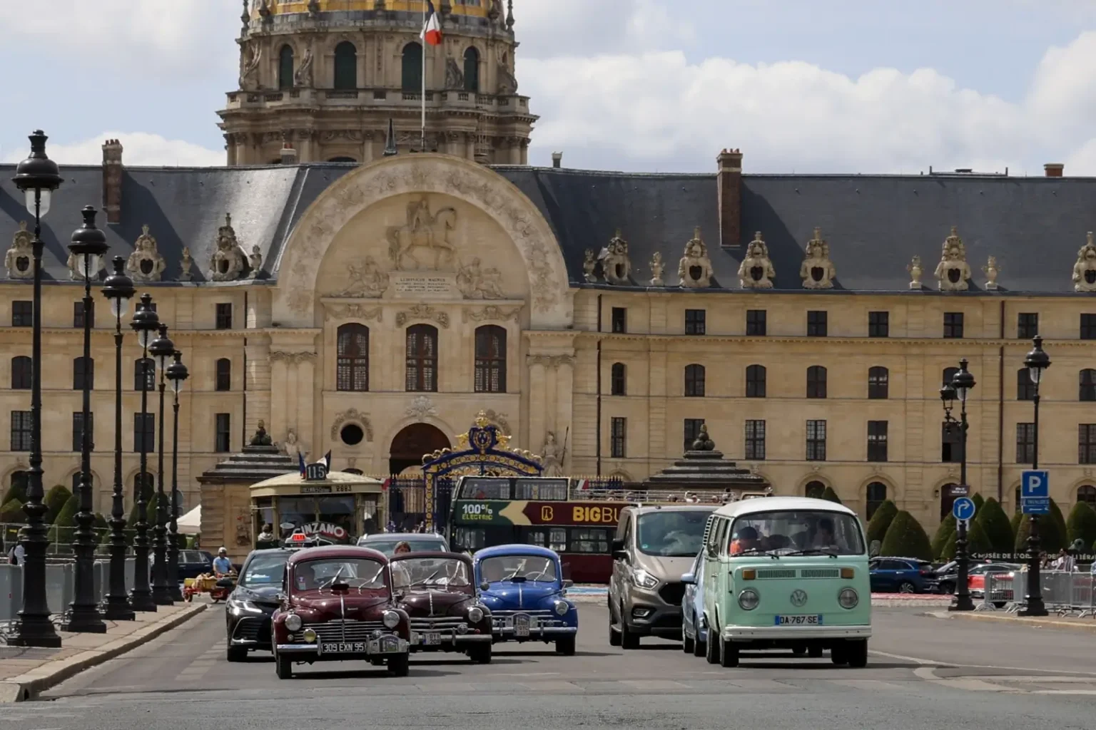 19e Traversée de Paris estivale : 792 véhicules d’époque de Vincennes à Meudon sur les traces du baron Haussmann 19e Traversée de Paris estivale 2026