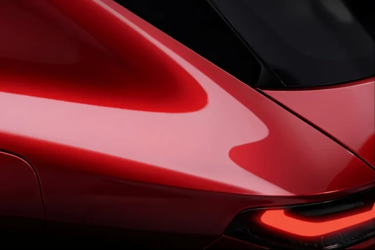 Alfa Romeo dévoile un premier teaser de son nouveau C-SUV : plateforme STLA Medium, production à Melfi et révélation fin 2027 Alfa Romeo C-SUV 2027