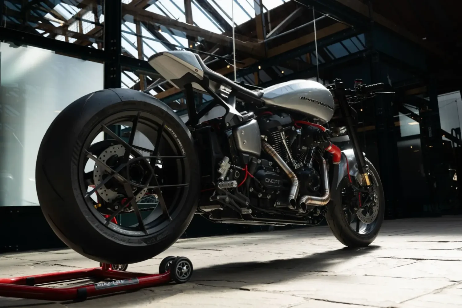CNCPT MOTO Harley Davidson softail