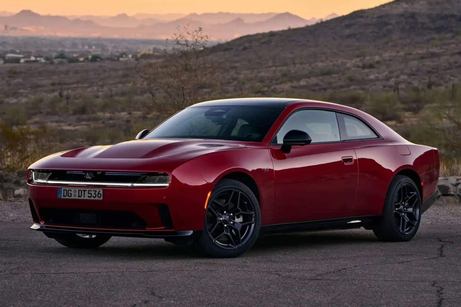 La Dodge Charger revient officiellement en Europe : essence ou électrique, elle refuse de choisir Dodge Charger Daytona