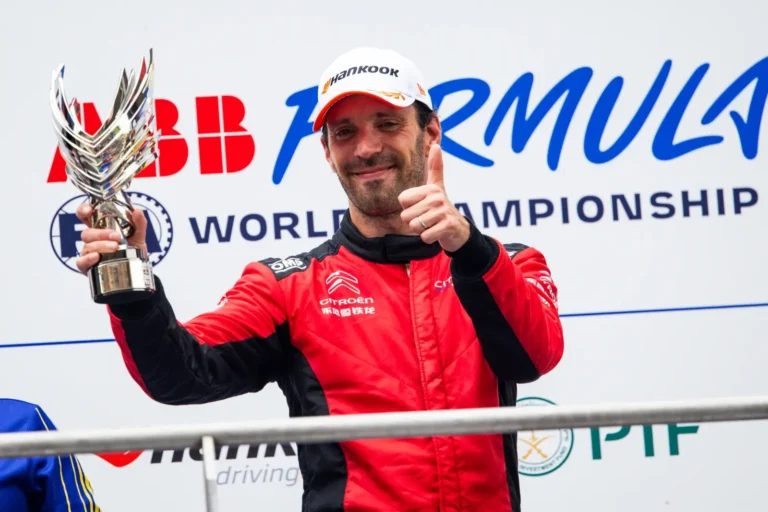 Parti 15e, Jean-Éric Vergne offre un superbe podium à Citroën Racing à Shanghai Jean-Éric Vergne, pilote Formule E chez Citroen Racing