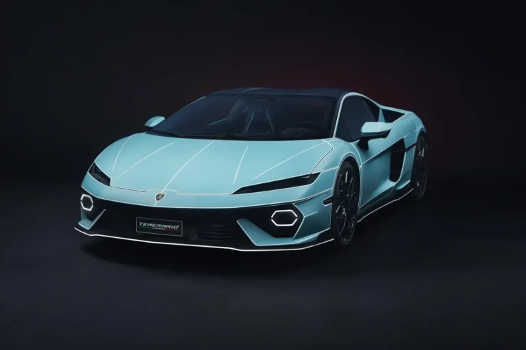 Lamborghini Temerario Ad Personam : deux exemplaires uniques mêlent costume rayé et 920 chevaux à Goodwood Lamborghini Temerario Ad Personam