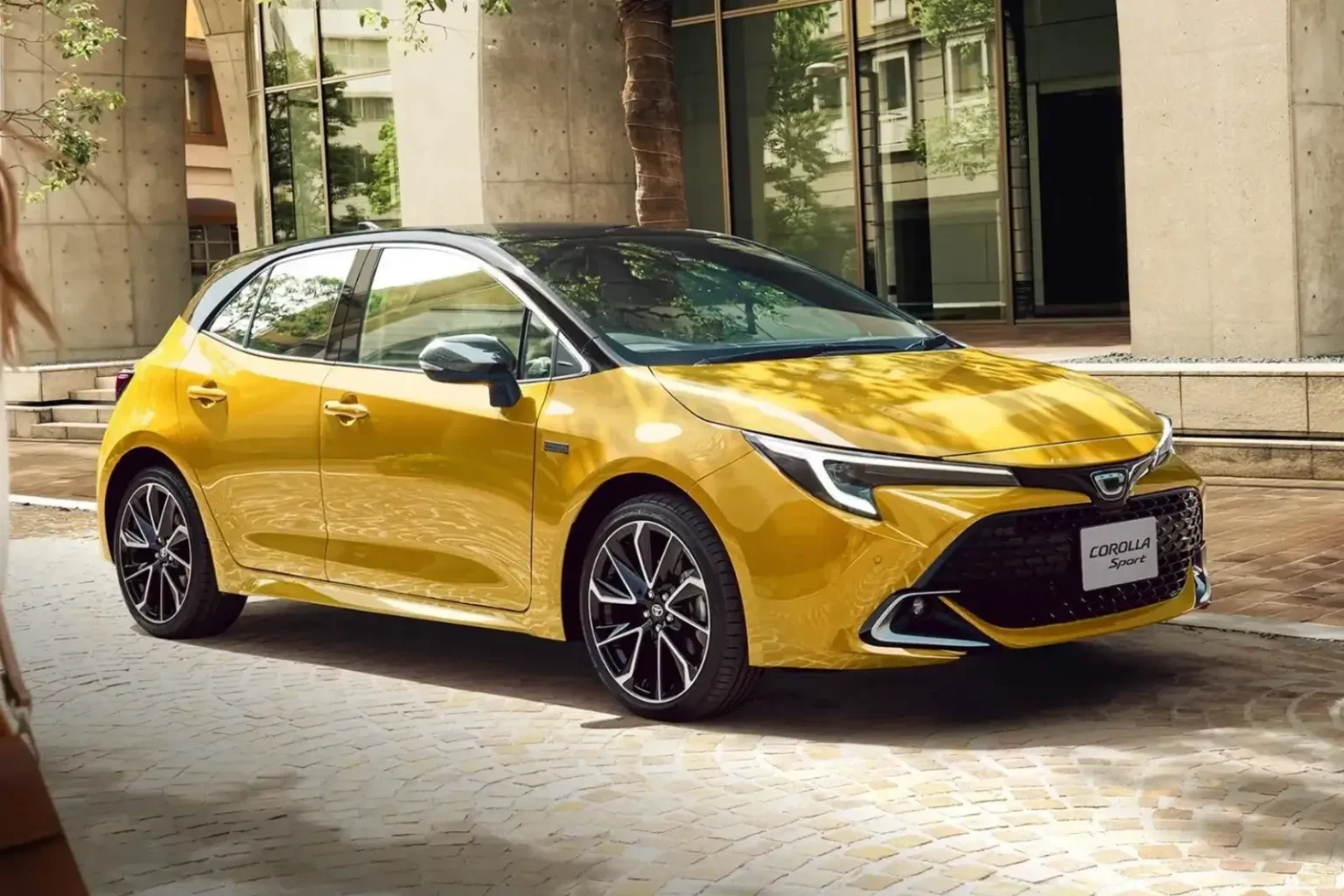 Toyota Corolla Sport G Z Active Elegance Japan