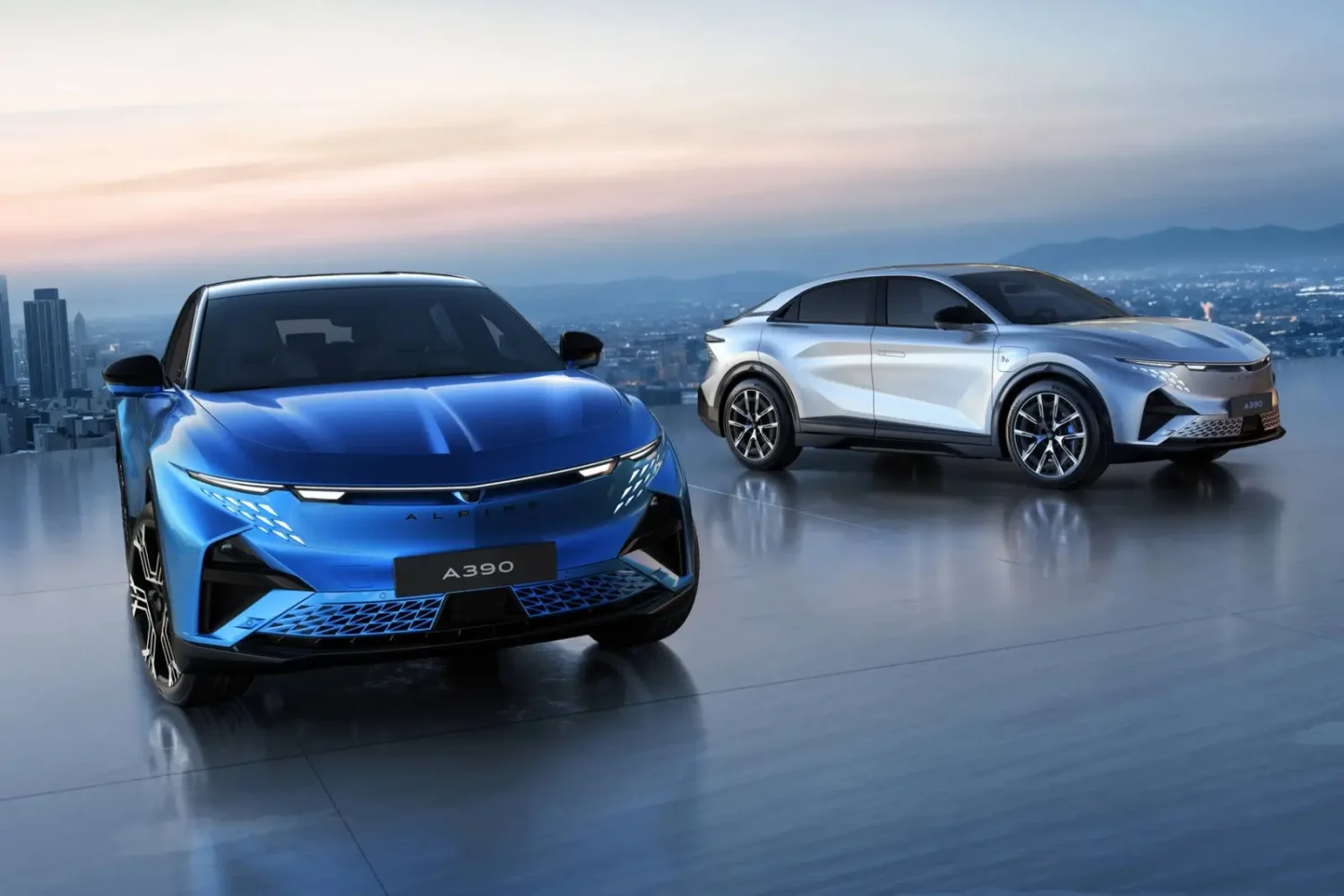 Alpine A390