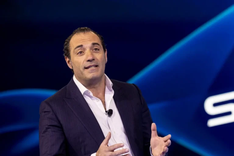 Antonio Filosa - CEO de Stellantis