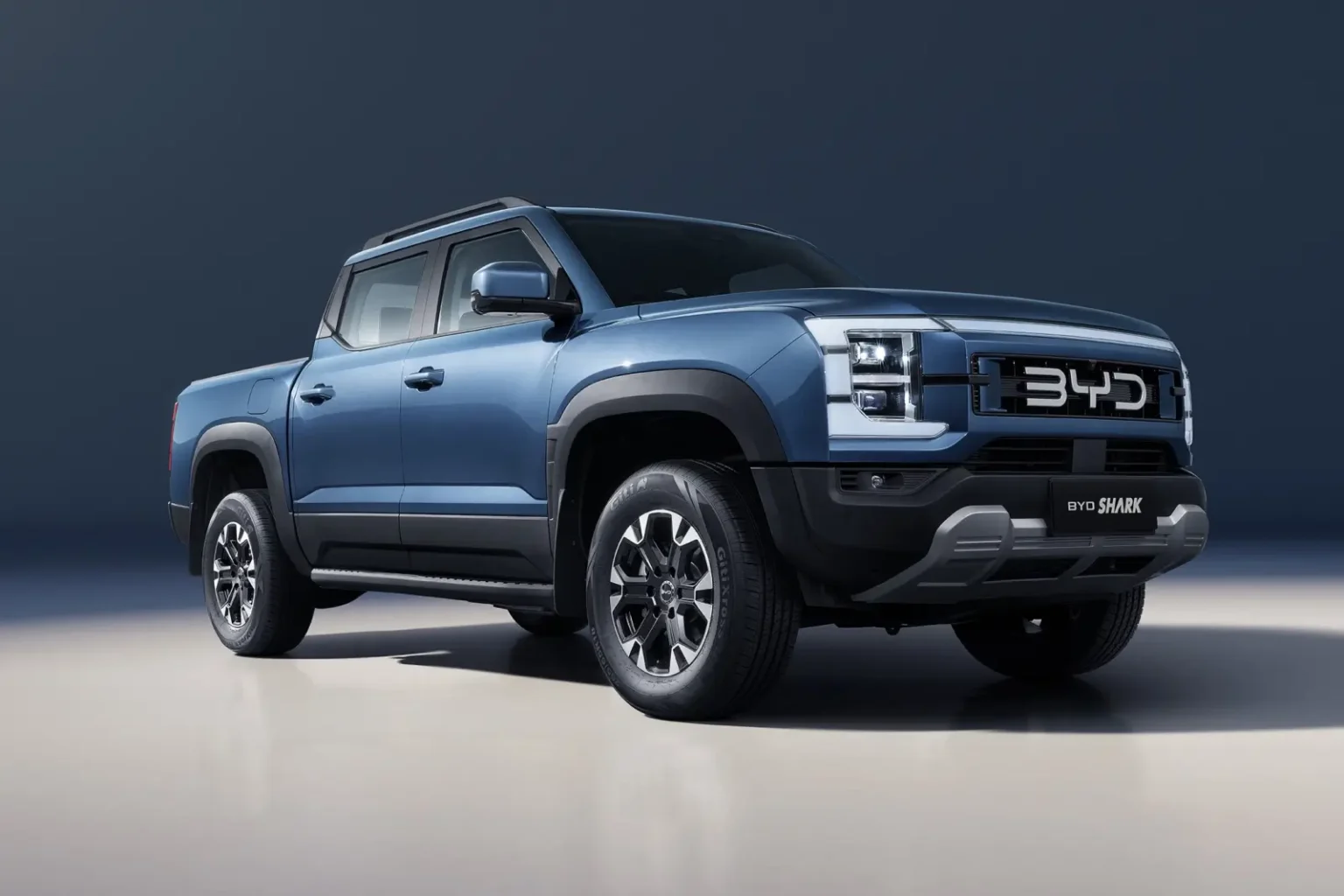 BYD Shark : un pick-up hybride de 436 ch avec 90 km en mode électrique BYD Shark