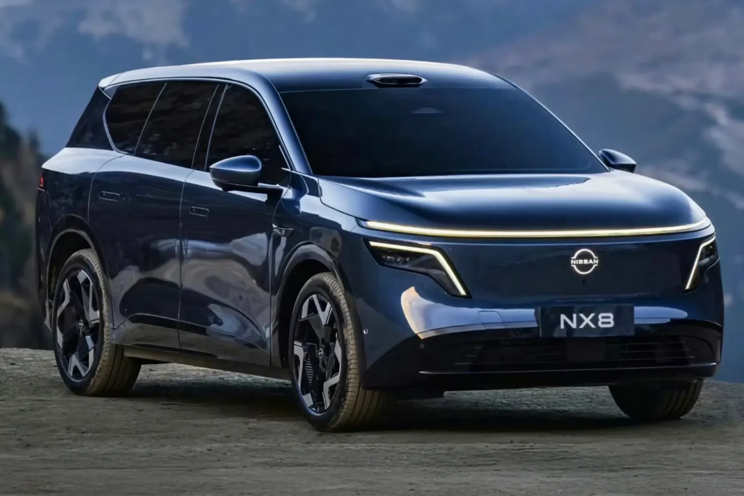 Nissan NX8