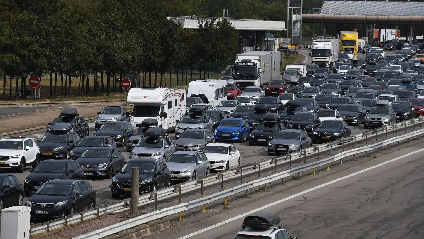 Trafic de retour de vacances sur l'autoroute A7