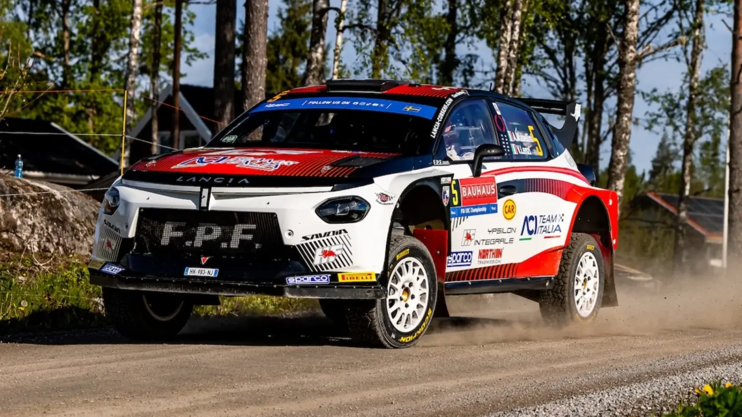 Lancia vise le titre équipes de l’ERC avec sept équipages au Portugal Lancia Ypsilon Rally2 HF Integrale engagée en ERC au Portugal