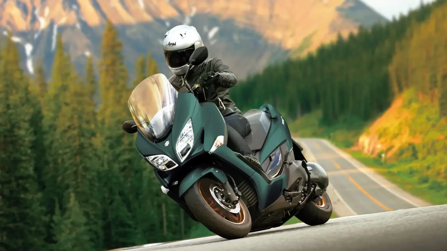 Suzuki Burgman 400 proposé à 6 999 euros